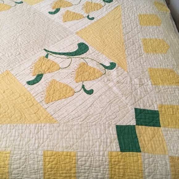 Vintage Antique Quilt Handmade - Picture 4 of 8